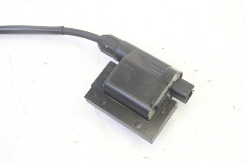 photo de BOBINA PEUGEOT TWEET PRO EFI 4T 50 (2021 - 2022) - Pontos de fixação