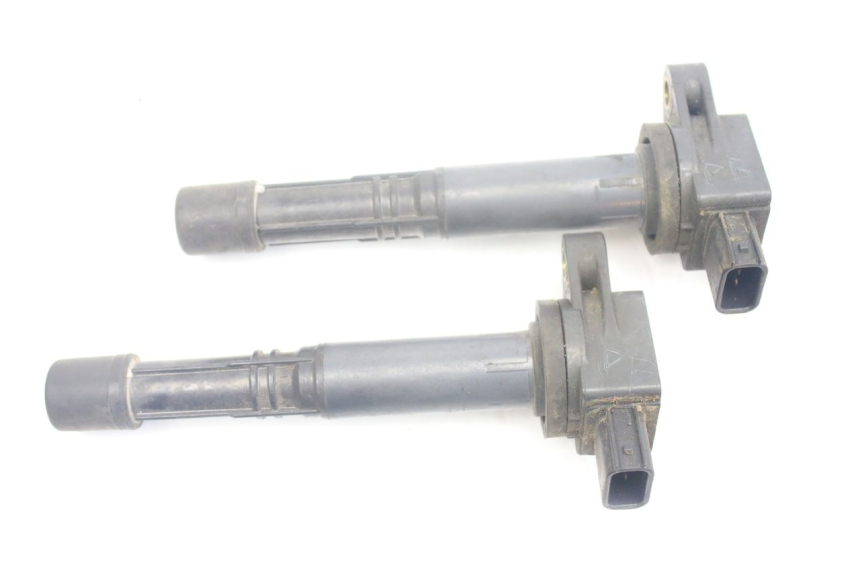 photo de BOBINA HONDA VFR VTEC RC46 800 (2002 - 2013) - Pontos de fixação