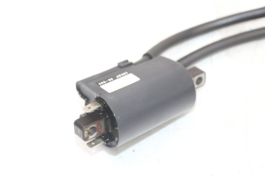 photo de BOBINA YAMAHA XJ6 ABS 600 (2008 - 2016) - Pontos de fixação