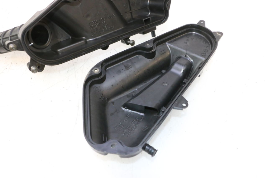 photo de CAIXA DE AR KYMCO AGILITY PREMIUM 50 (2007 - 2010) - Estado da superfície
