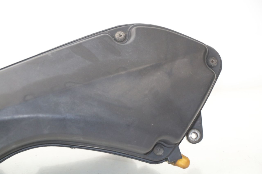 photo de CAIXA DE AR SUZUKI BURGMAN 125 (2007 - 2014) - Pontos de fixação