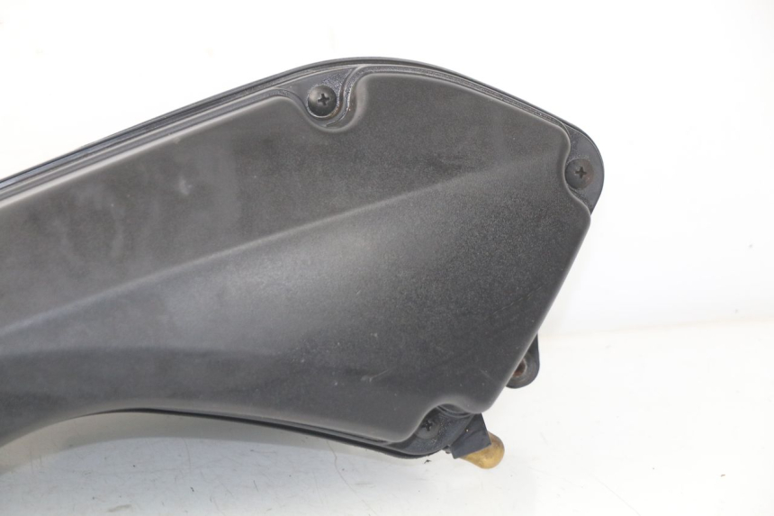 photo de CAIXA DE AR SUZUKI BURGMAN 125 (2007 - 2014) - Pontos de fixação
