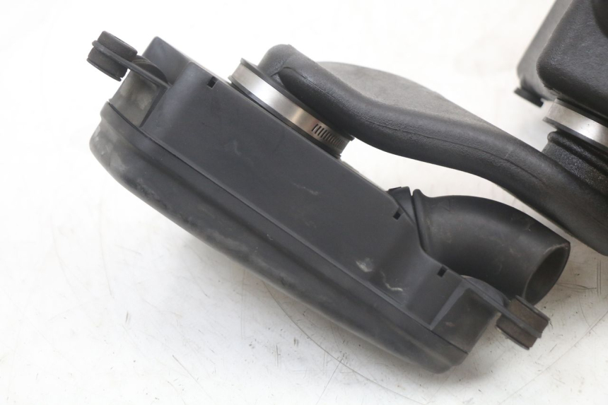 photo de CAIXA DE AR BMW C1 125 (2000 - 2003) - Marcações e referências