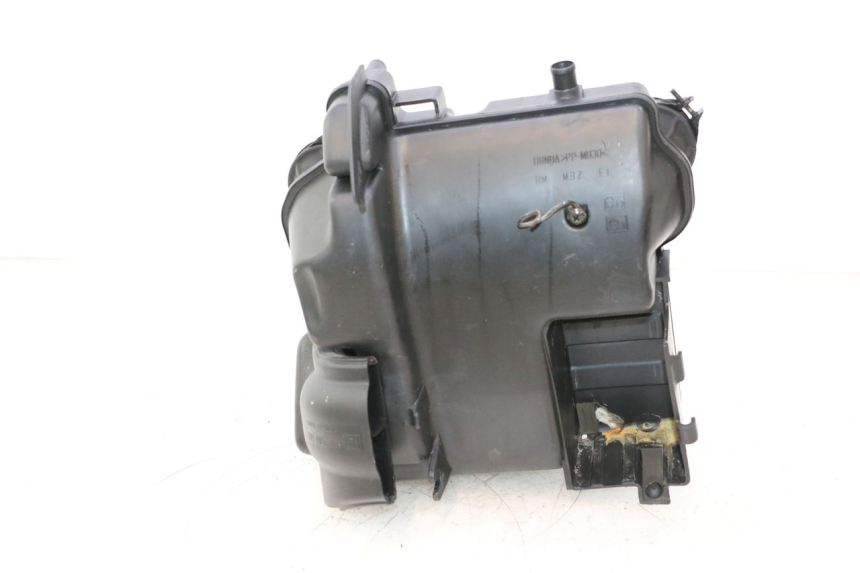 photo de CAIXA DE AR HONDA CB F HORNET 600 (2005 - 2006) - Zoom do estado de desgaste