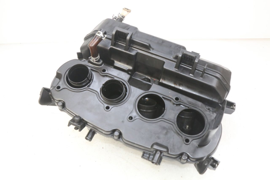 photo de CAIXA DE AR HONDA CB R 1000 (2018 - 2023) - Outro ângulo de visão