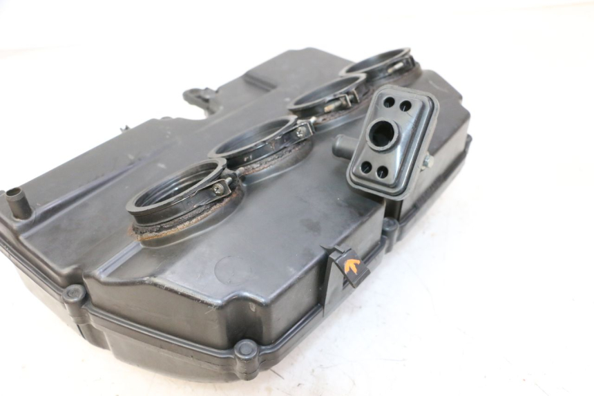 photo de CAIXA DE AR HONDA CBR RR FIREBLADE 900 (1992 - 1994) - Zoom do estado de desgaste