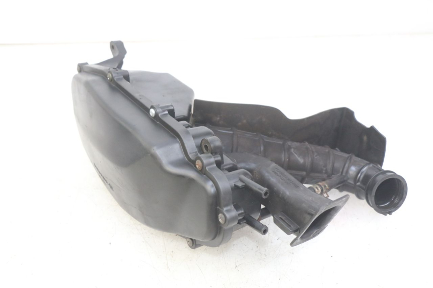 photo de CAIXA DE AR PEUGEOT CITYSTAR AIR 125 (2014 - 2017) - Detalhe da peça