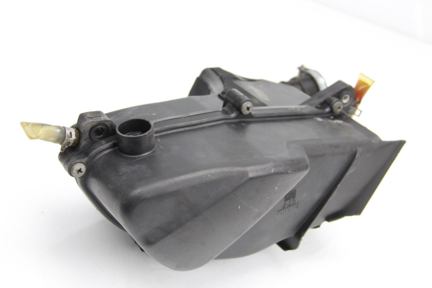 photo de CAIXA DE AR YAMAHA CYGNUS X INJECTION 125 (2007 - 2013) - Outro ângulo de visão