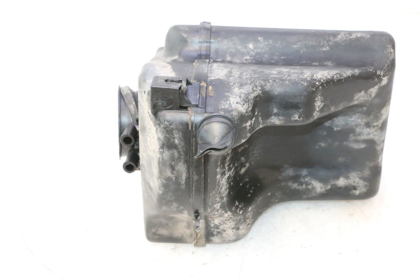 photo de CAIXA DE AR SUZUKI DR S 600 (1985 - 1989) - Pontos de fixação