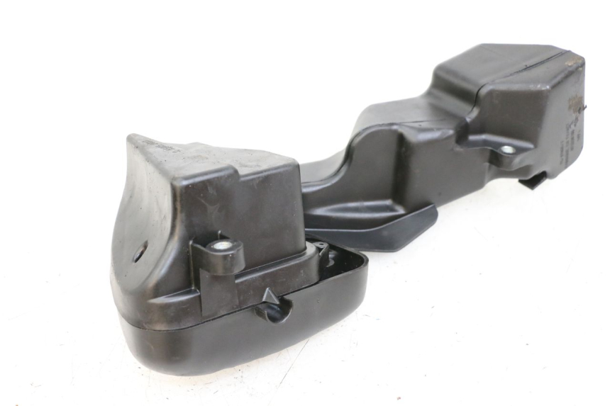 photo de CAIXA DE AR PEUGEOT ELYSTAR 50 (2002 - 2014) - Detalhe da peça