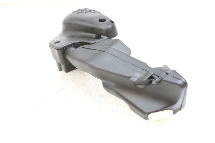 photo de CAIXA DE AR PEUGEOT ELYSTAR 50 (2002 - 2014) - Outro ângulo de visão