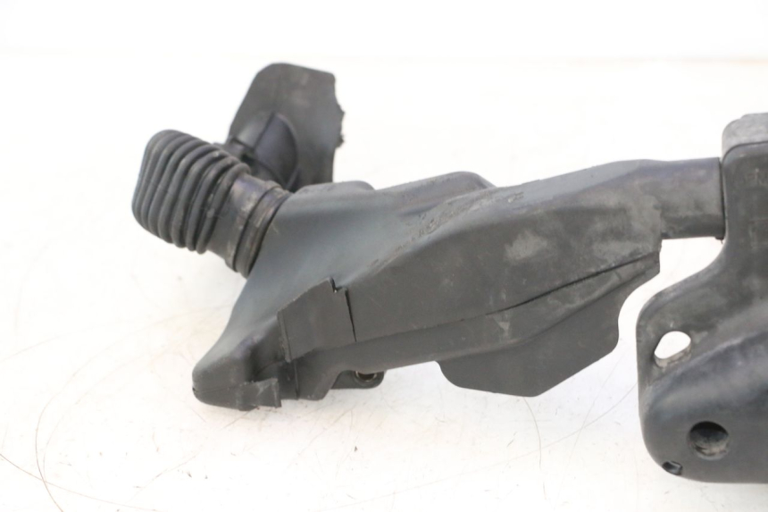photo de CAIXA DE AR PEUGEOT ELYSTAR 50 (2002 - 2014) - Detalhes característicos