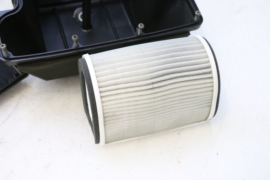 photo de CAIXA DE AR YAMAHA FJR 1300 (2001 - 2005) - Ampliação dos componentes