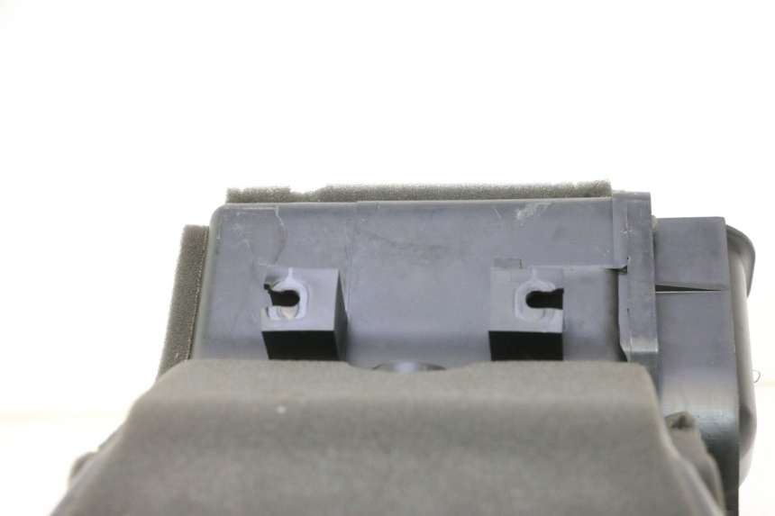 photo de CAIXA DE AR YAMAHA FJR 1300 (2001 - 2005) - Ampliação técnica