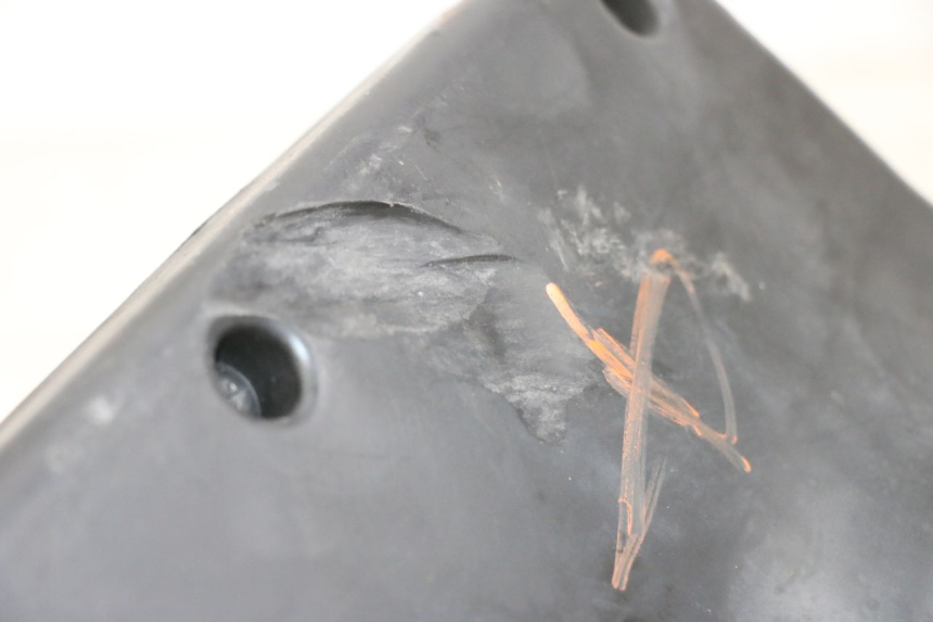 photo de CAIXA DE AR PIAGGIO FLY 4T 50 (2013 - 2017) - Zoom do estado de desgaste