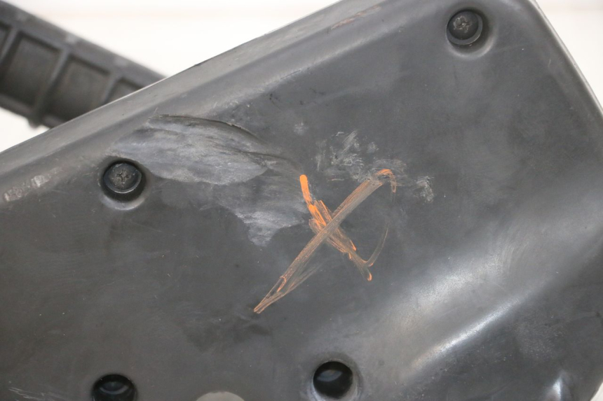 photo de CAIXA DE AR PIAGGIO FLY 4T 50 (2013 - 2017) - Marcações e referências
