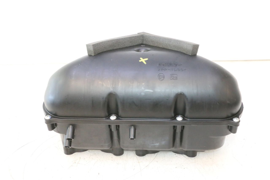 photo de CAIXA DE AR YAMAHA FZ8 800 (2010 - 2016) - Pontos de fixação