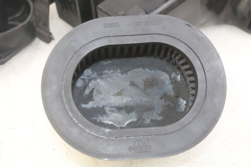 photo de CAIXA DE AR YAMAHA FZS FAZER 600 (1998 - 2001) - Peça verificada