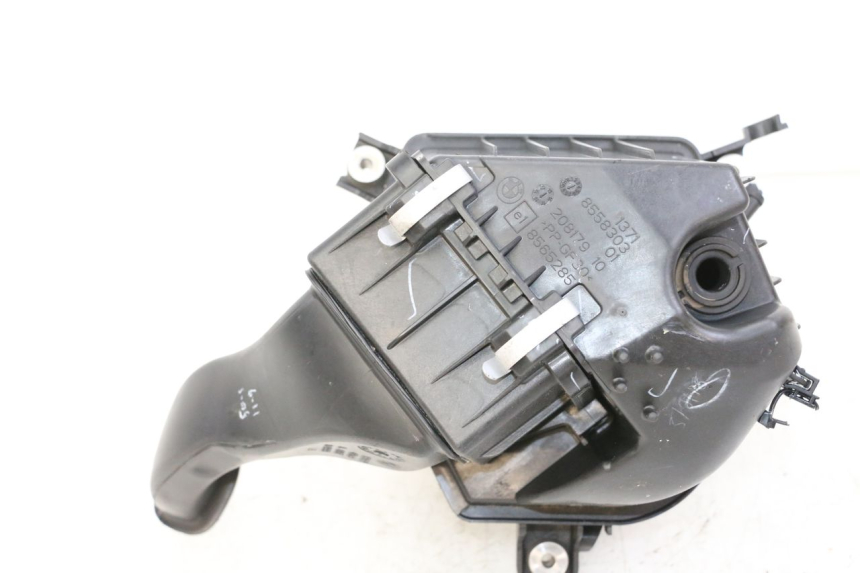 photo de CAIXA DE AR BMW G310 R 310 (2016 - 2020) - Ampliação técnica