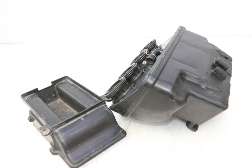 photo de CAIXA DE AR KAWASAKI GPX F ZX750F 750 (1986 - 1990) - Zoom do estado de desgaste