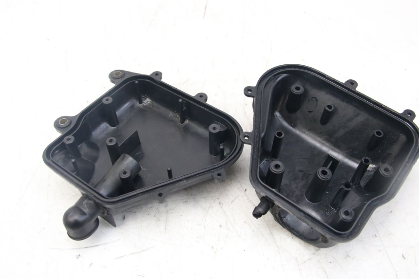 photo de CAIXA DE AR TNT MOTOR GRIDO 2T 50 (2010 - 2019) - Detalhe da peça