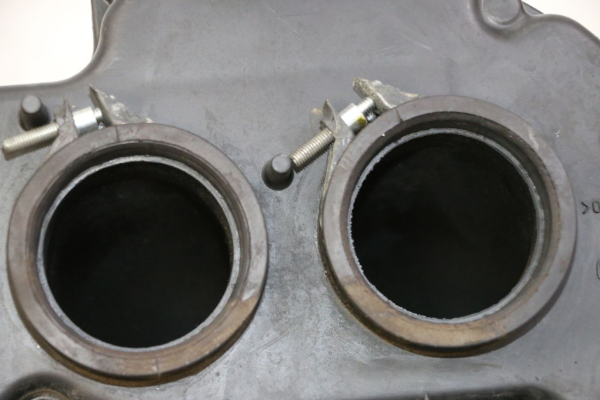 photo de CAIXA DE AR SUZUKI GSR 750 (2011 - 2017) - Zoom do estado de desgaste