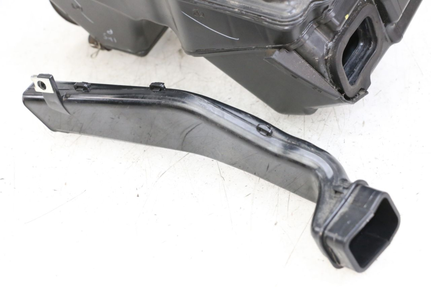 photo de CAIXA DE AR HUSQVARNA SVARTPILEN 401 (2018 - 2023) - Detalhe da peça