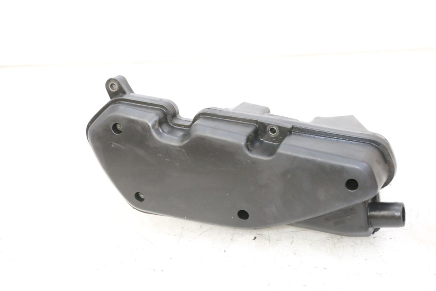 photo de CAIXA DE AR PEUGEOT KISBEE 2T 50 (2010 - 2017) - Outro ângulo de visão