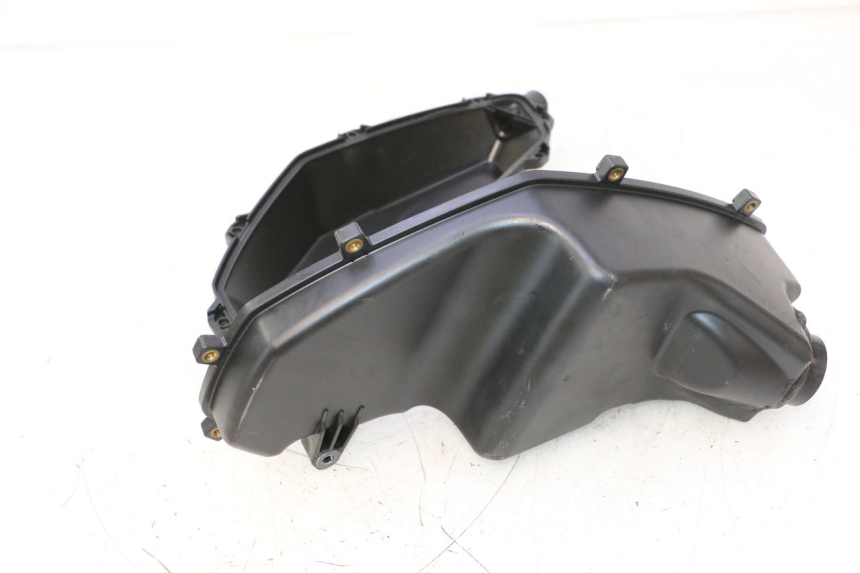 photo de CAIXA DE AR PEUGEOT KISBEE 2T 50 (2018 - 2022) - Zoom do estado de desgaste