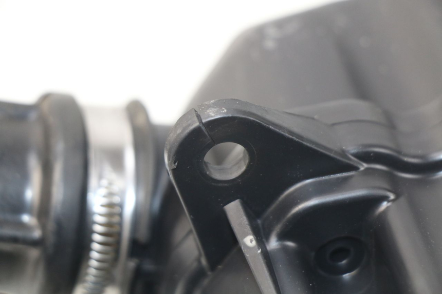 photo de CAIXA DE AR PEUGEOT METROPOLIS 400 (2017 - 2020) - Detalhe da peça