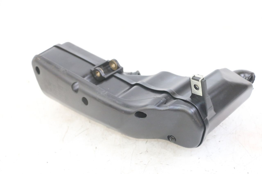 photo de CAIXA DE AR PIAGGIO NRG POWER PUREJET 50 (2018 - 2021) - Detalhe da peça