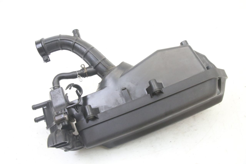 photo de CAIXA DE AR SYM ORBIT III 3 4T 50 (2021 - 2025) - Outro ângulo de visão