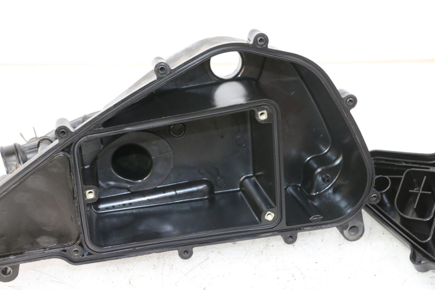 photo de CAIXA DE AR PEUGEOT BELVILLE 125 (2017 - 2021) - Pontos de fixação