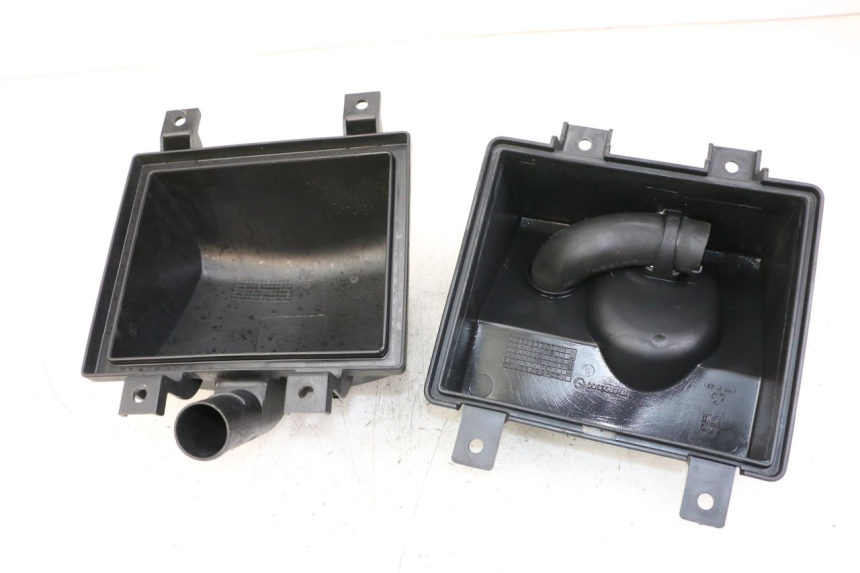 photo de CAIXA DE AR PEUGEOT SATELIS COMPRESSOR K15 125 (2006 - 2009) - Vista principal