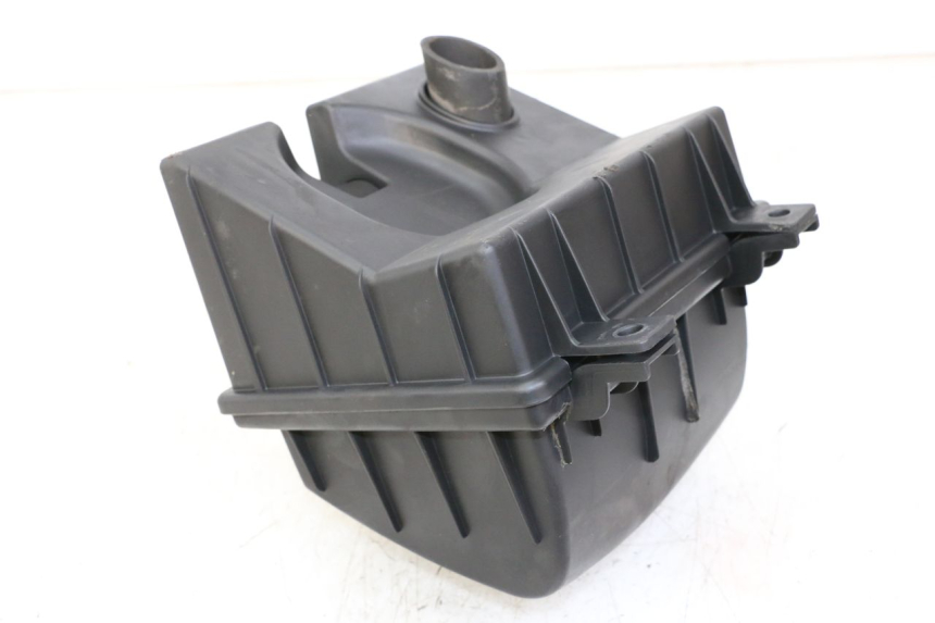 photo de CAIXA DE AR PEUGEOT SATELIS COMPRESSOR K15 125 (2006 - 2009) - Detalhe da peça