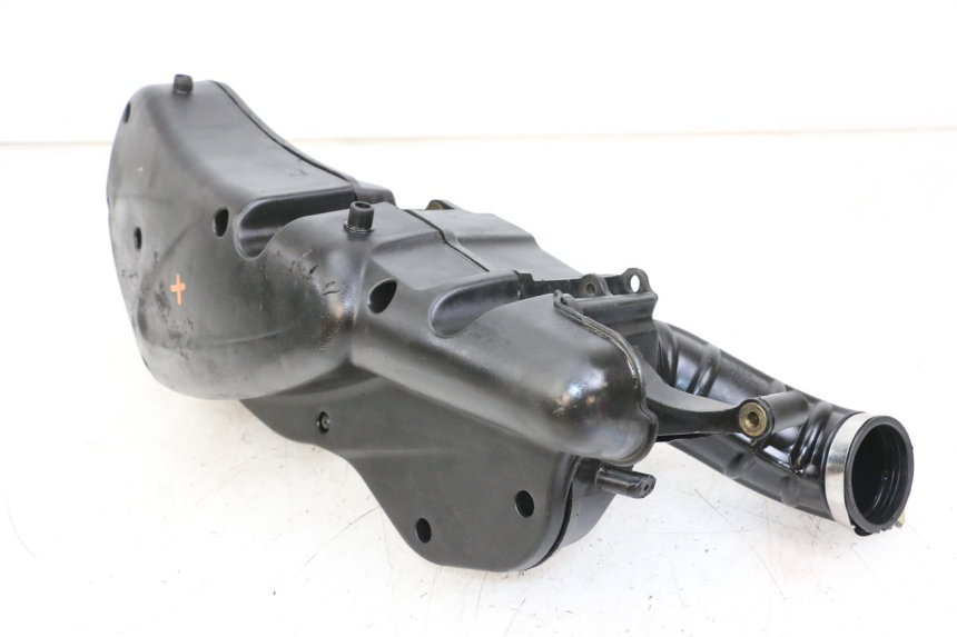 photo de CAIXA DE AR PIAGGIO BEVERLY 125 (1998 - 2005) - Detalhe da peça