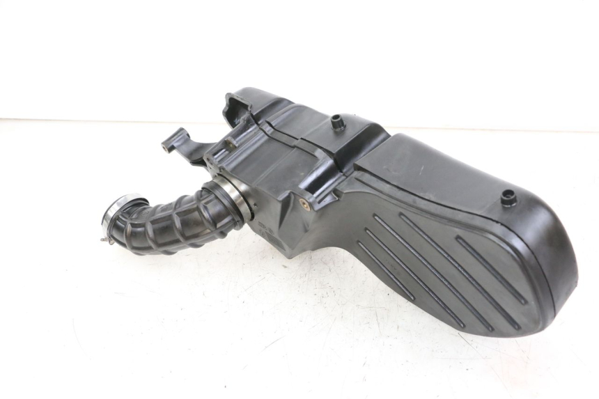 photo de CAIXA DE AR PIAGGIO BEVERLY 125 (1998 - 2005) - Outro ângulo de visão
