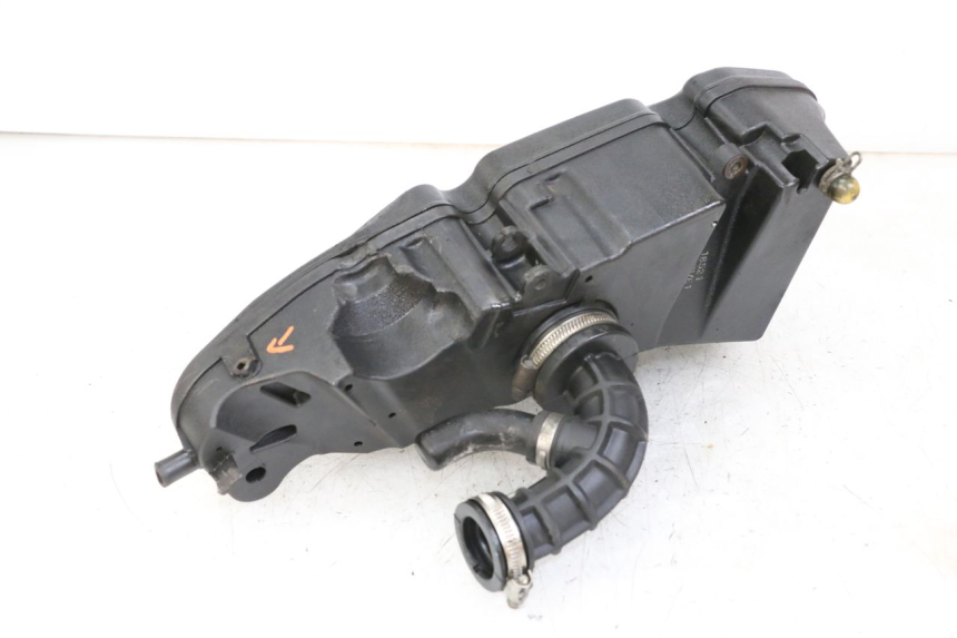 photo de CAIXA DE AR PIAGGIO LIBERTY IGET 4T 50 (2021 - 2025) - Pontos de fixação