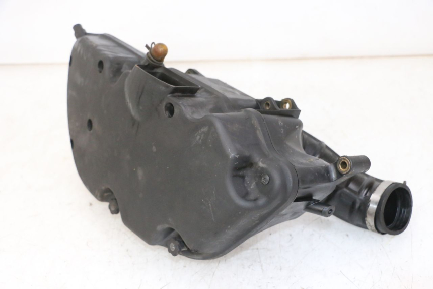 photo de CAIXA DE AR PIAGGIO VESPA GRANTURISMO 200 (2004 - 2005) - Detalhe da peça