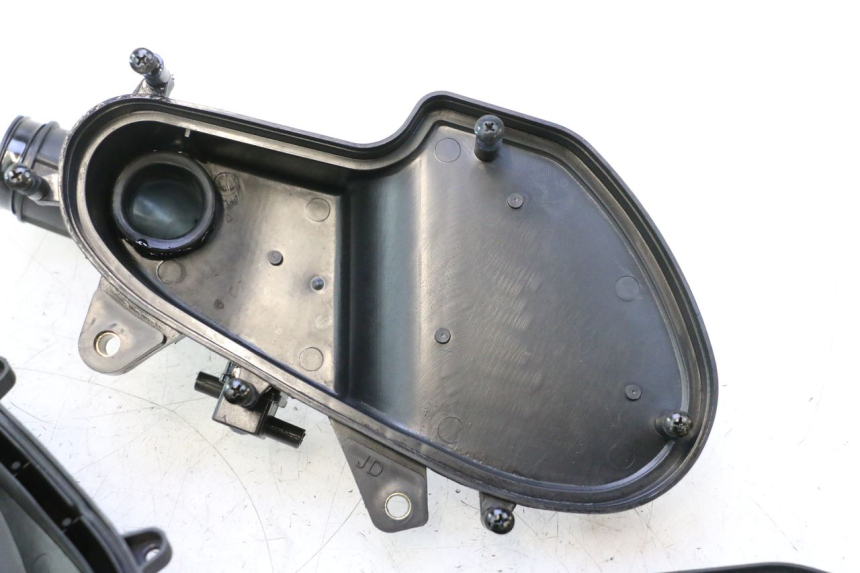 photo de CAIXA DE AR JM MOTORS R-MAX TECH 50 (2024 - 2026) - Estado da superfície