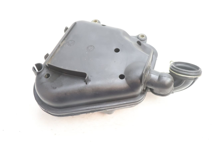 photo de CAIXA DE AR TNT MOTOR ROMA 10' 2T 50 (2011 - 2018) - Zoom do estado de desgaste