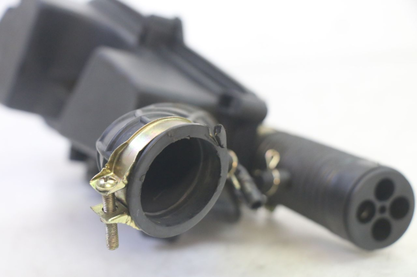 photo de CAIXA DE AR TNT MOTOR ROMA 10' 4T 50 (2019 - 2022) - Ampliação técnica