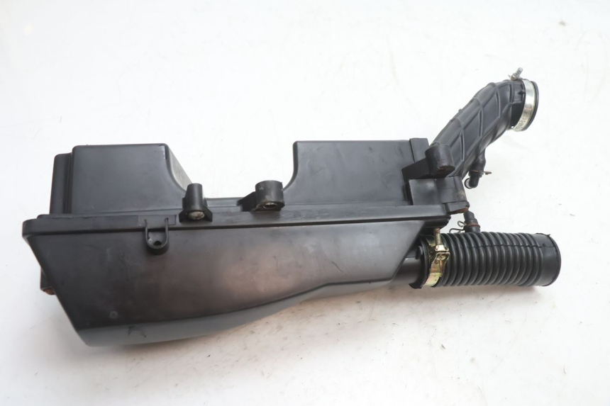 photo de CAIXA DE AR TNT MOTOR ROMA 10' 4T 50 (2007 - 2018) - Zoom do estado de desgaste