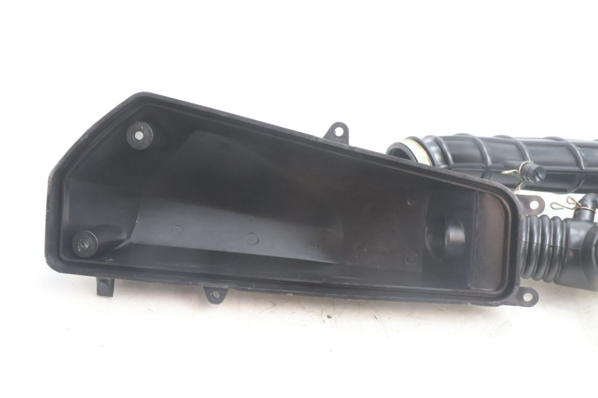 photo de CAIXA DE AR JM MOTORS SANTANA EVO 50 (2024 - 2026) - Peça verificada