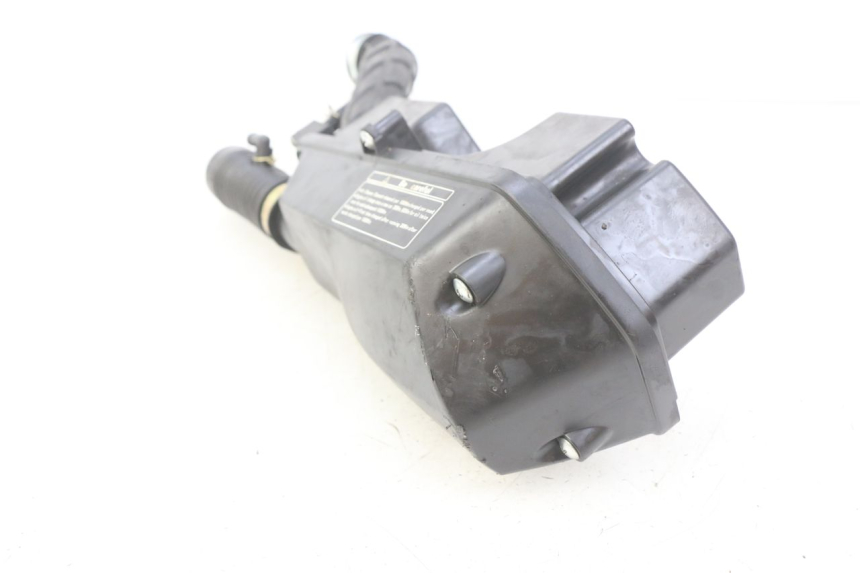 photo de CAIXA DE AR JM MOTORS SANTANA 50 (2014 - 2023) - Zoom do estado de desgaste