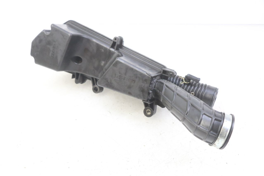 photo de CAIXA DE AR JM MOTORS SANTANA 50 (2014 - 2023) - Estado da superfície