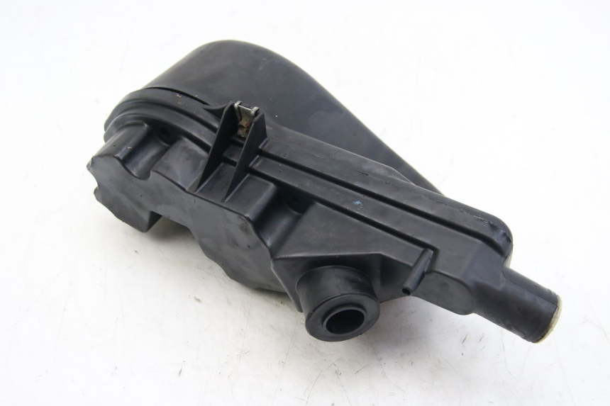 photo de CAIXA DE AR APRILIA SCARABEO 4T 50 (2009 - 2017) - Zoom do estado de desgaste