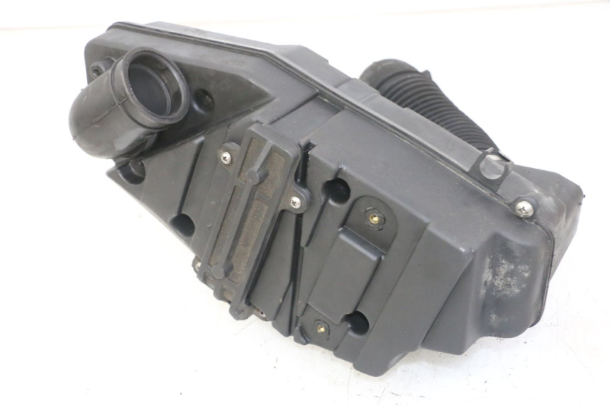 photo de CAIXA DE AR APRILIA SCARABEO GT TOURING 125 (1999 - 2005) - Outro ângulo de visão