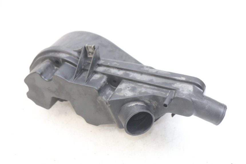photo de CAIXA DE AR APRILIA SCARABEO 100 (2003 - 2012) - Detalhe da peça