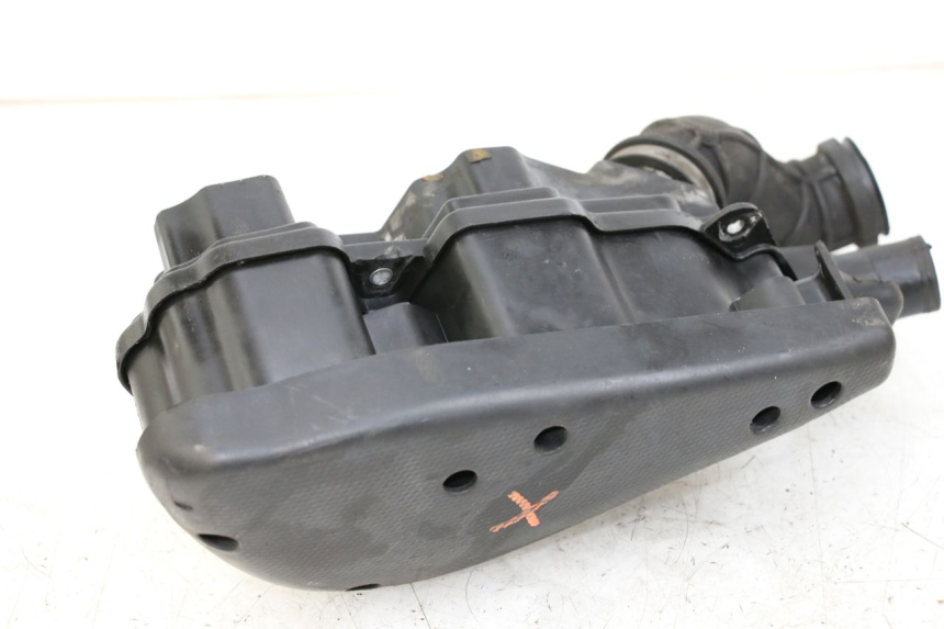 photo de CAIXA DE AR APRILIA SCARABEO 100 (2003 - 2012) - Zoom do estado de desgaste